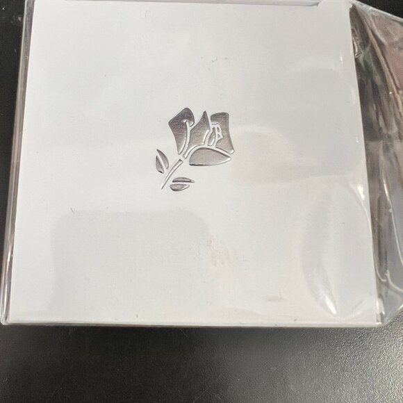 Renergie Lift Multi-Action Lifting Night Cream  Lancôme - Picture 6 of 7